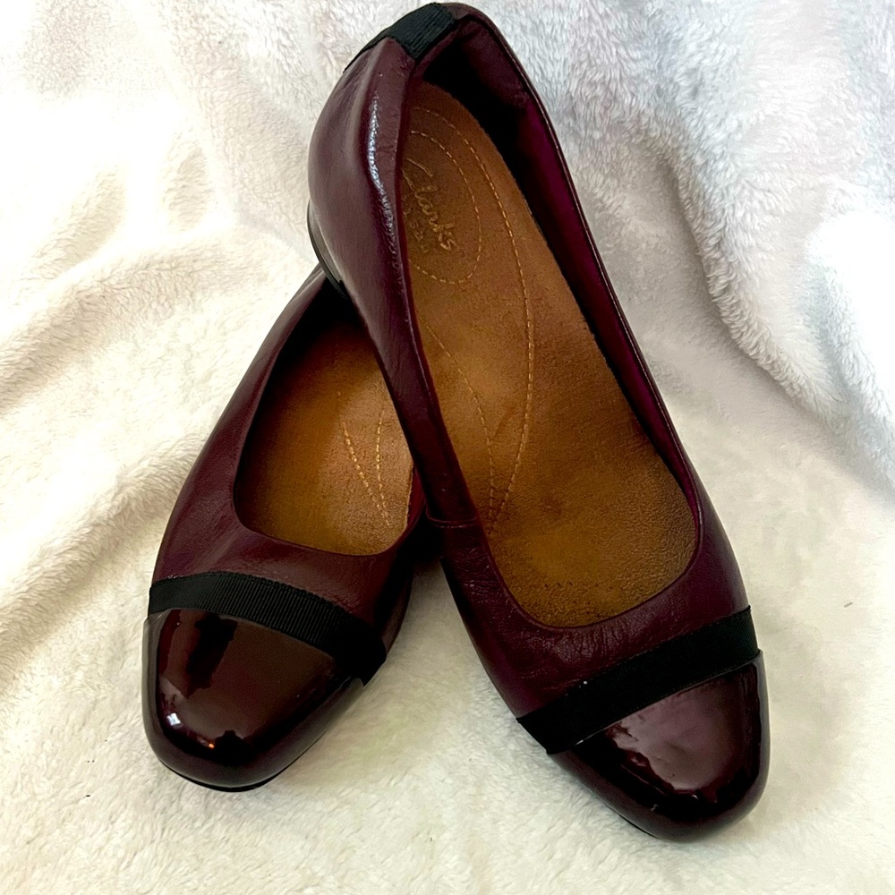 Clark's Burgundy Flats